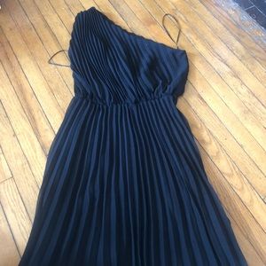 Walter Baker One Shoulder Dress 👗